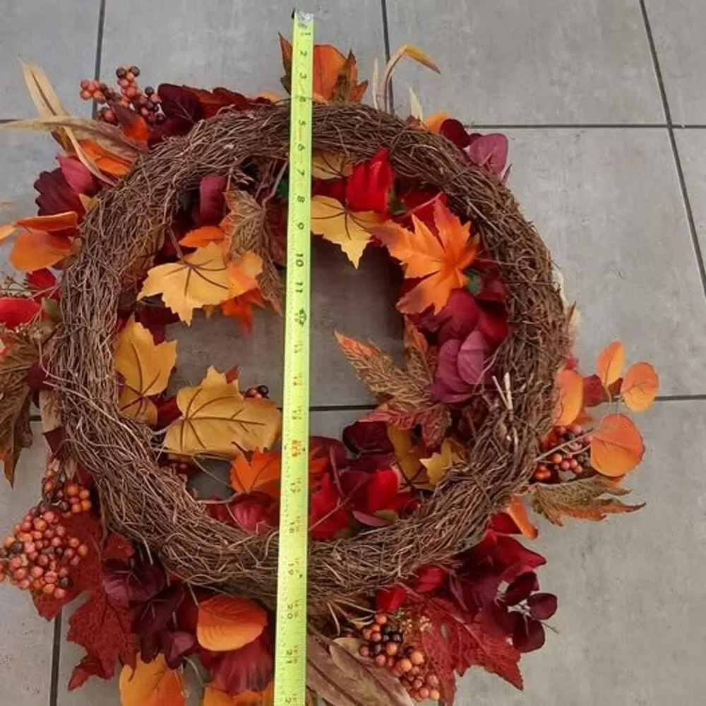 Door Wreath Autumn Dahlia, maple leaves and pinecone BURGUNDY RED ORANGE FLOWERS